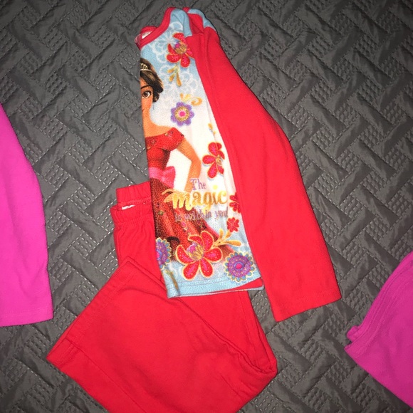 Girls 5T pajama bundle - Picture 3 of 3